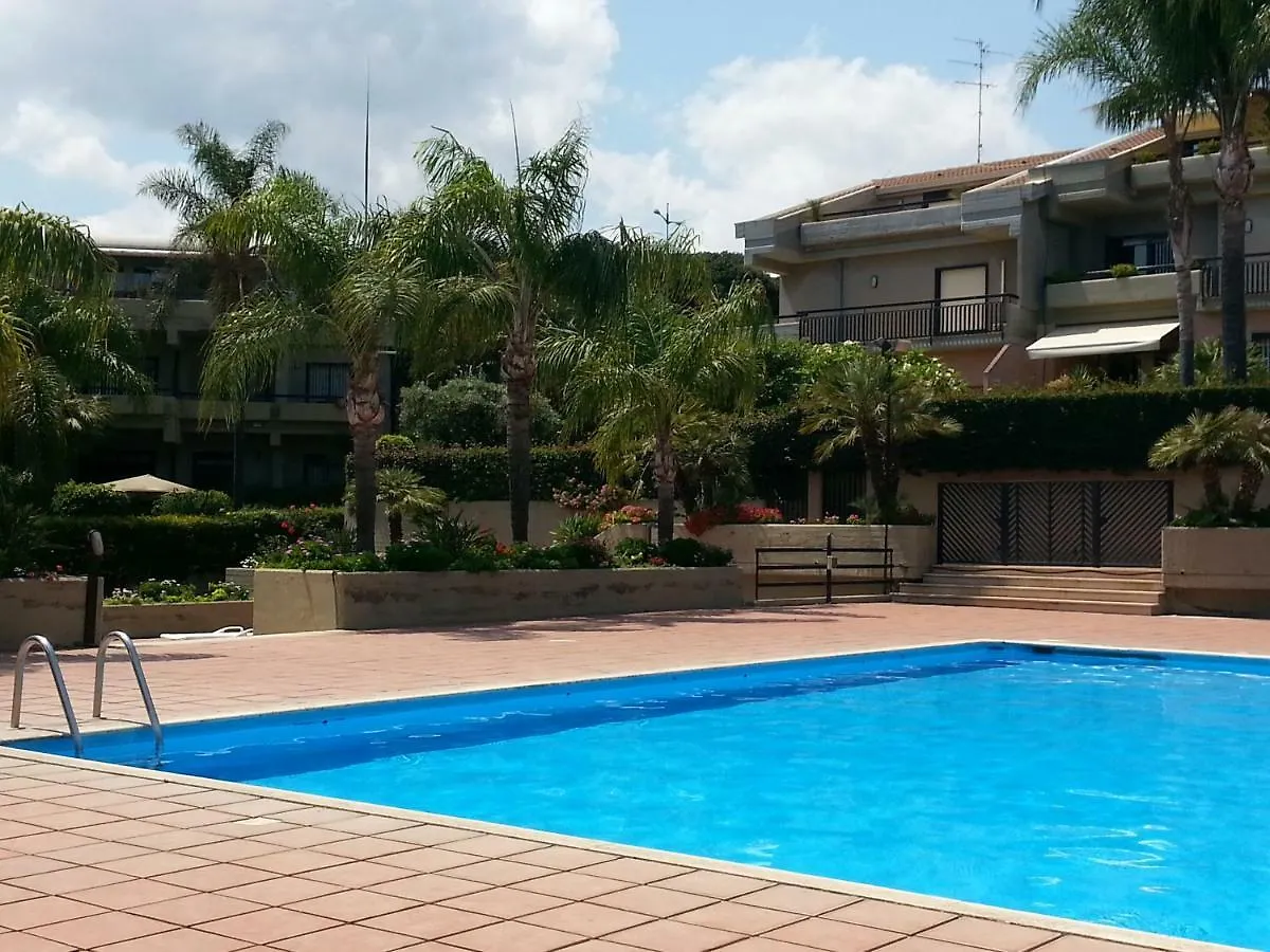 Porto Ulisse Bed and Breakfast Catania 2*,